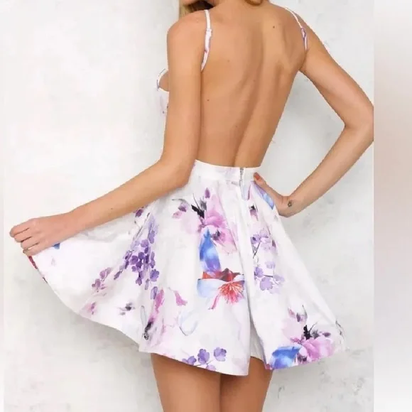 L’Atiste Watercolor Floral Backless Mini Dress Size M - Picture 5 of 5